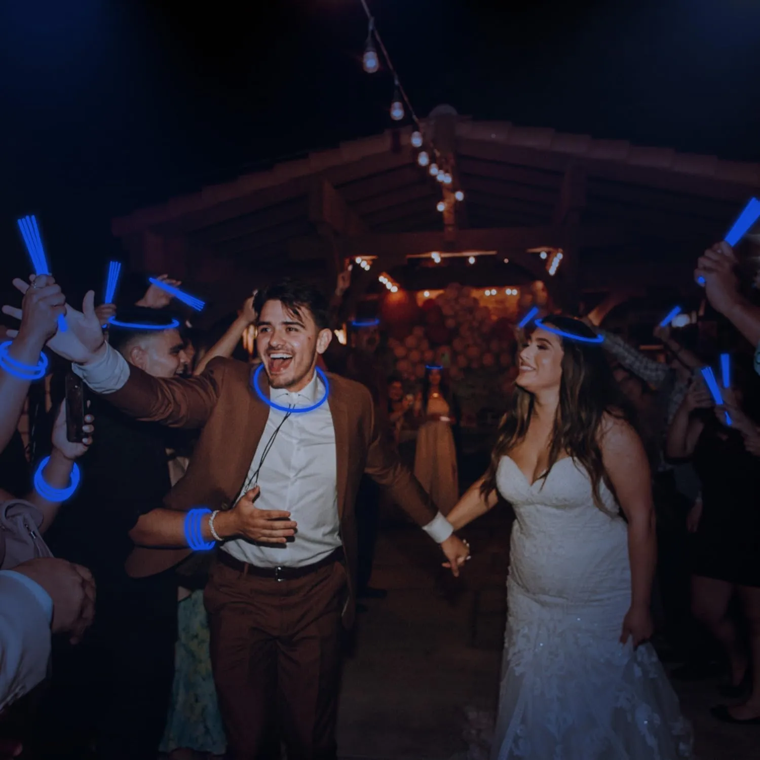 300 PCS Blue Glow Sticks Bulk Glow in the Dark Bracelets and Necklaces 8" Glowsticks with Connectors Light Up Neon Party Favors for New Year Valentine's Day July 4th Wedding Gender Reveal