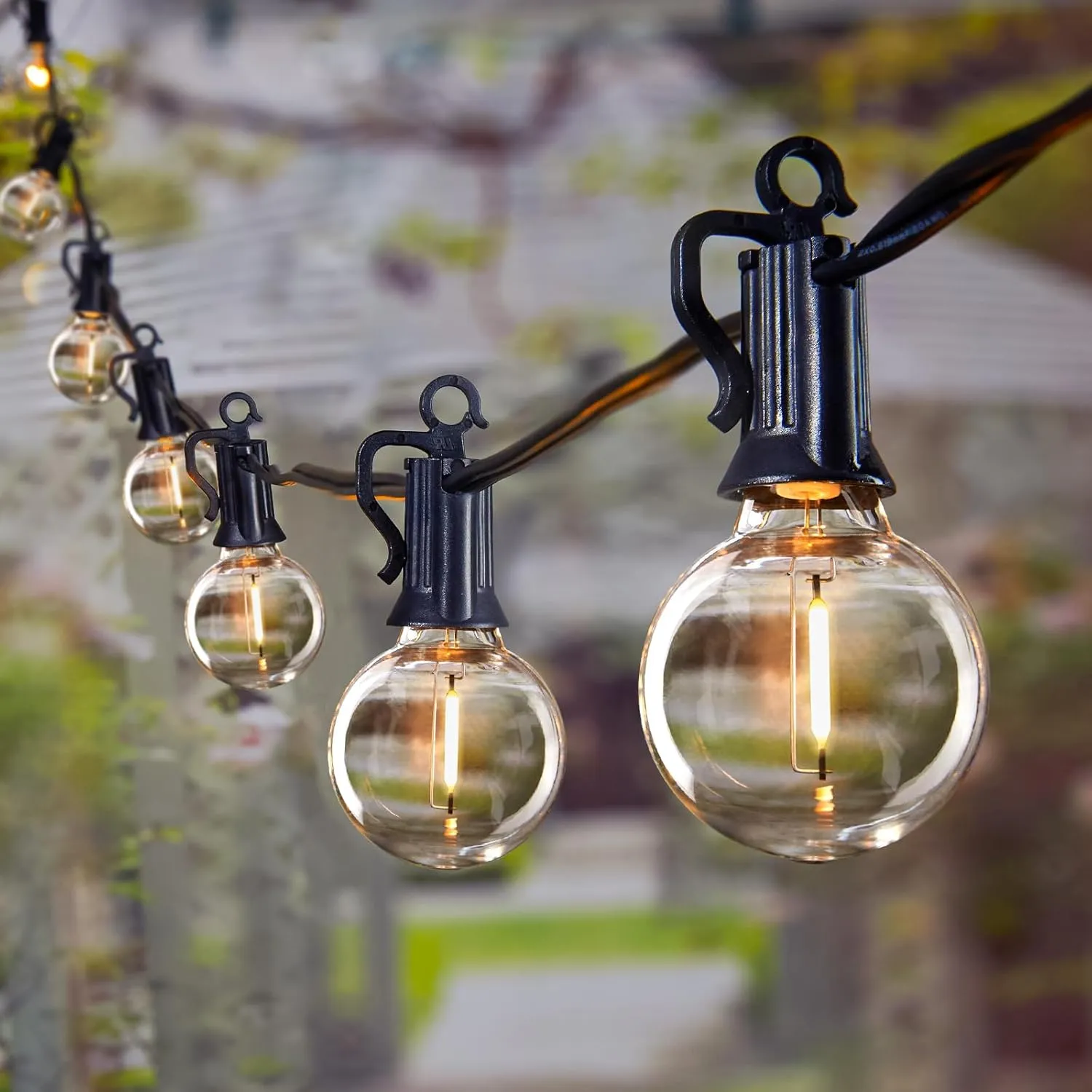 Brightown Outdoor String Lights - Globe Patio Lights 60 Ft with 30 G40 Shatterproof Bulbs, Waterproof Connectable Commercial Hanging Light for Backyard, Bistro, Porch, Cafe, Dec