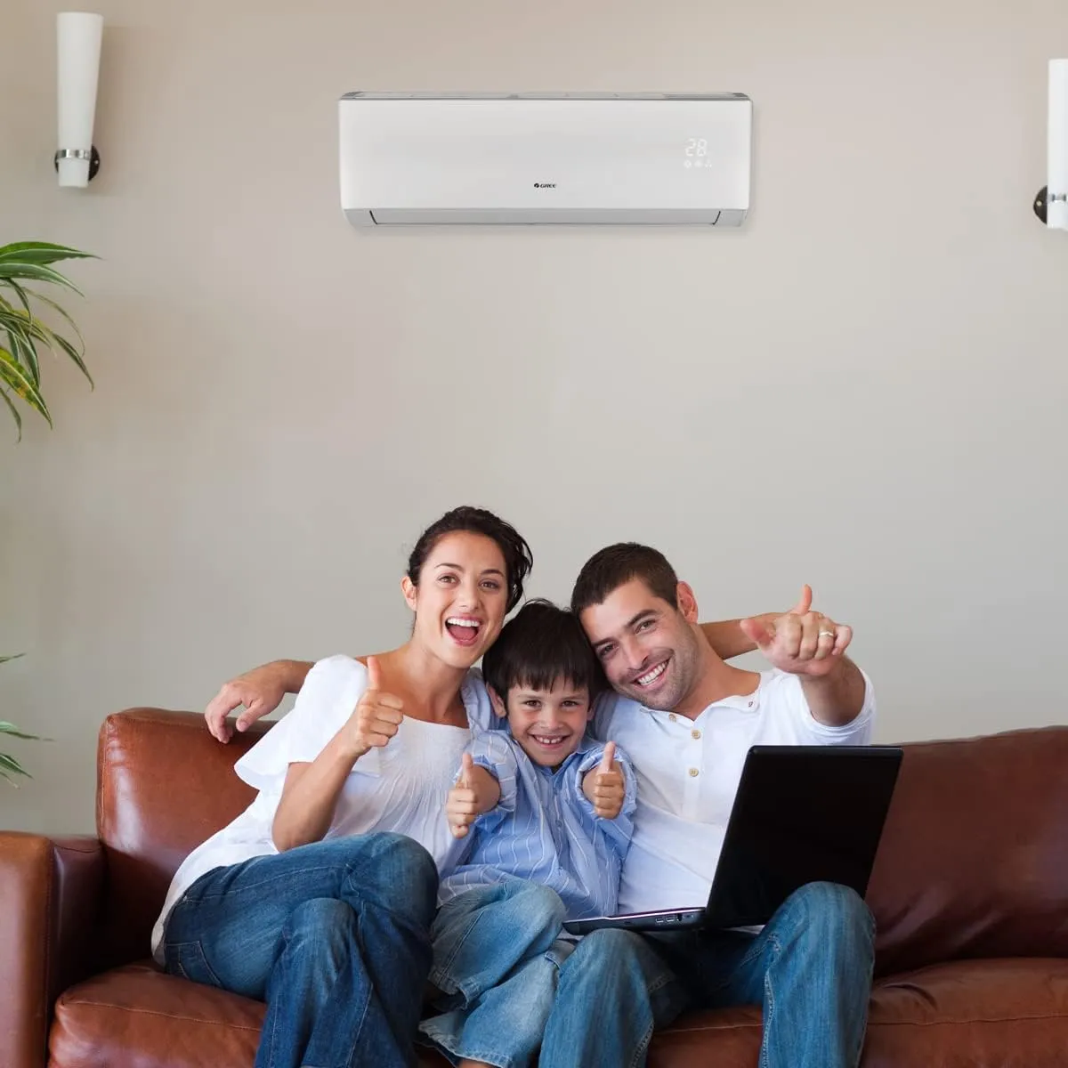 Gree 42,000 BTU Multi21  Tri-Zone Wall Mount Mini Split Air Conditioner Heat Pump 208/230V SEER 21 (12-12-18)