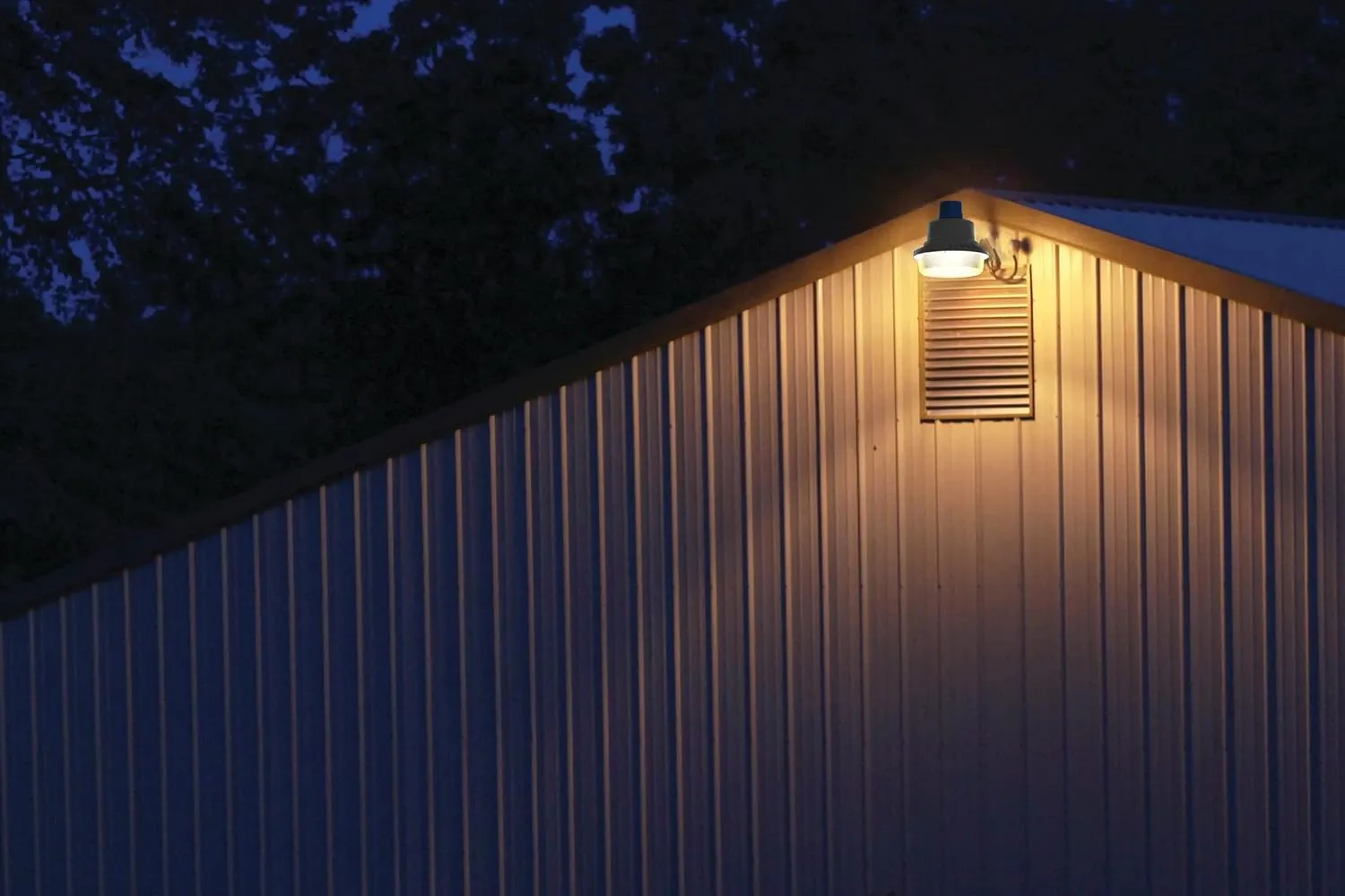 Lithonia Lighting Outdoor LED Dusk Dawn Security Light, Switchable, MVOLT, Photocell Sensor, Gray (BGR ALO SWW2 MVOLT PER DNA M2)
