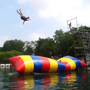 Lnflatable Water Blob Lake Catapult，Portable Large Giant Lake Fun Floats The Toys Play Water Park Sport Game Pillow for Adults and Child