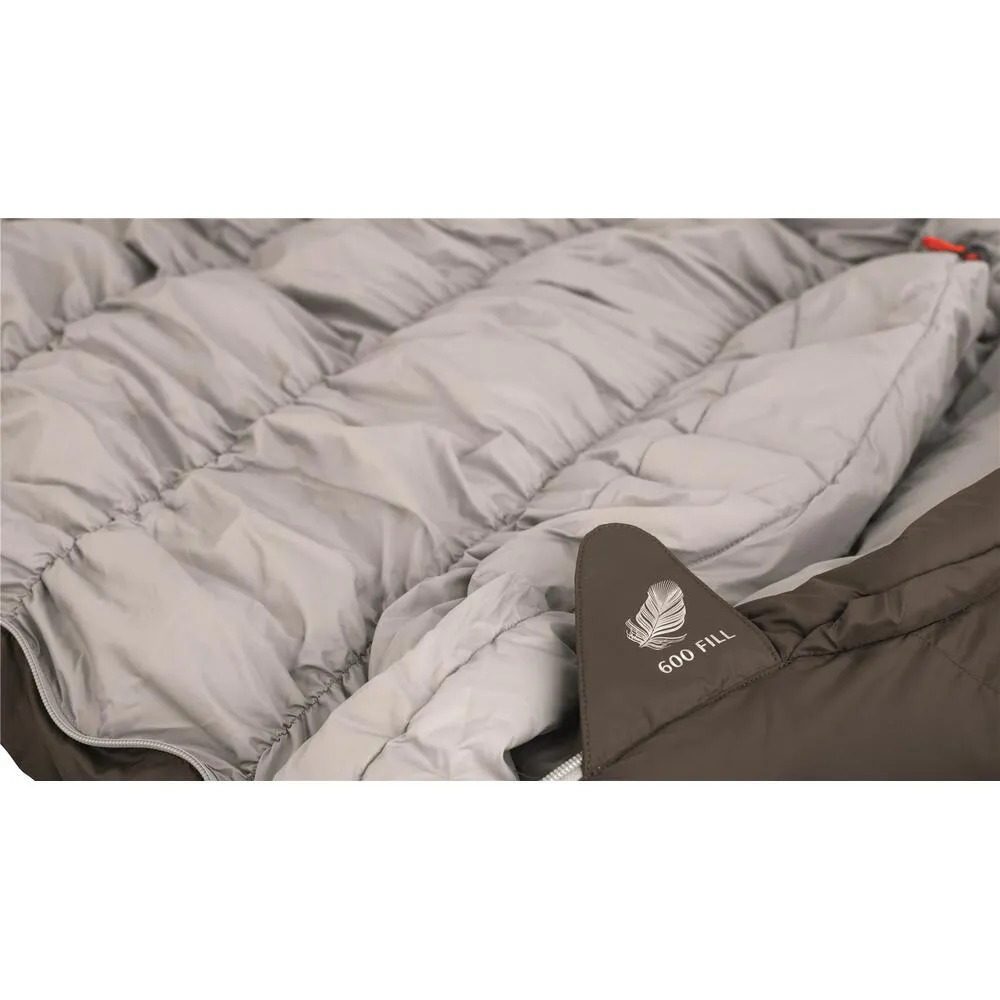 Robens Serac 900 - Down Filled 4-Season Sleeping Bag - Right Zip - SPECIAL OFFER