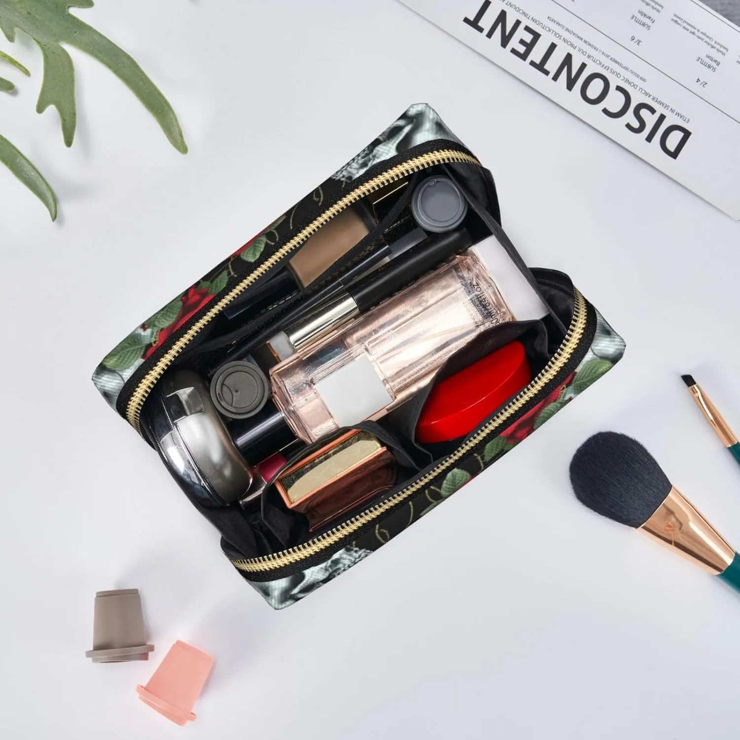 Skull And Red Rose Toiletry Pouch, Travel-Friendly Makeup Organizer For Makeup Brushes, Lipsticks