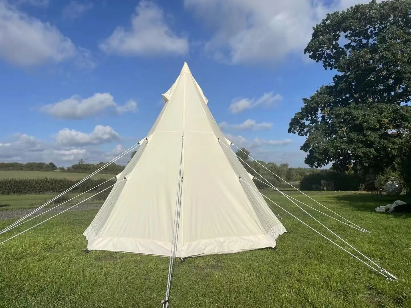 Spacious and Comfortable 4-Season Tipi Tent for Family Camping, Lightweight Aluminum Pole, Luxury Canvas Tent, 9.85ft