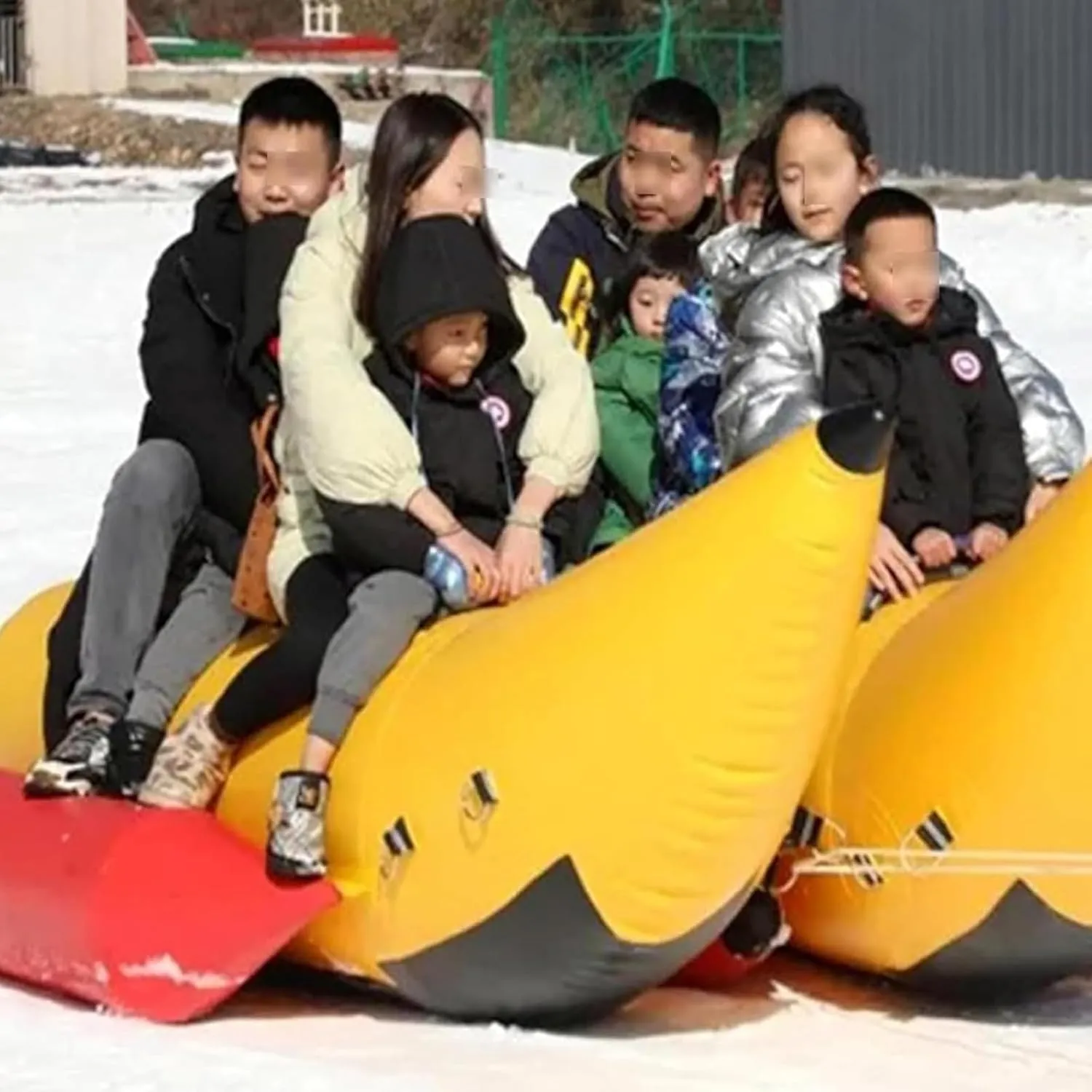 Water Surfing Inflatable Banana Boat, Water Park Amusement Equipment and Multi-Person Flying Fish Inflatable PVC Kayak, Suitable for Adults and Children